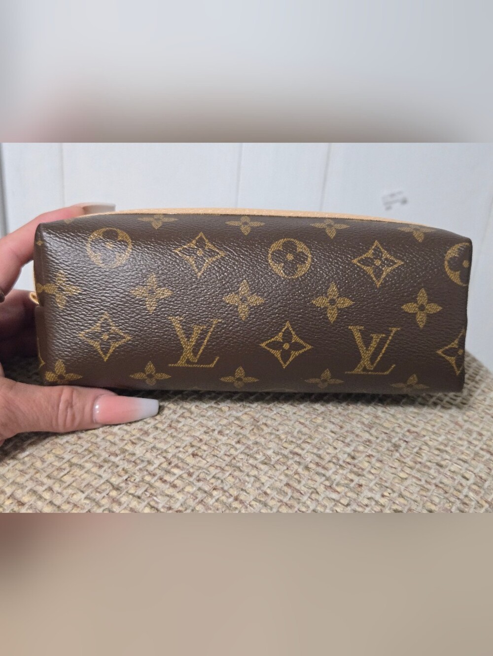 New Monogram & Clear Makeup Case - Picture 10 of 10